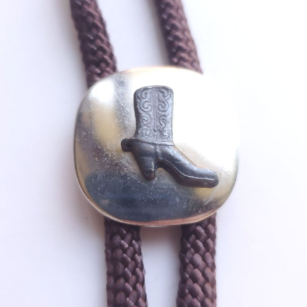 Vintage Bolo Tie Cowboy Boot Brown Cord Silvertone Tips Western 80s